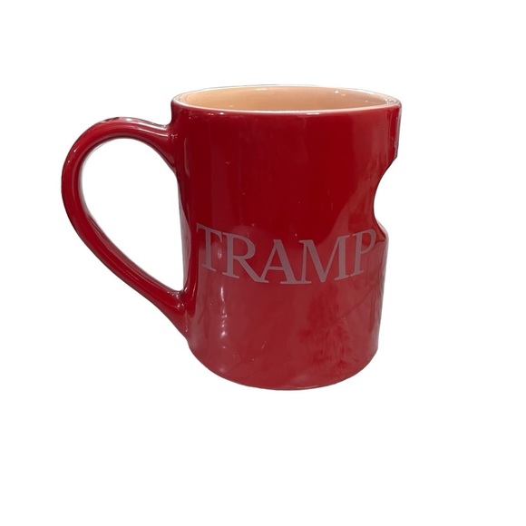 Disney Lady & the Tramp Heart Mug Set - Picture 3 of 4